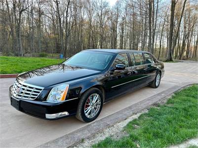 2011 Cadillac DTS professional six door limo Limousine