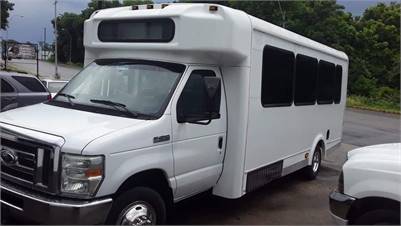 2010 Ford e450 party bus